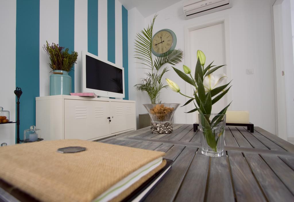 Apartamentos Plaza Pilatos Sevilla Dış mekan fotoğraf