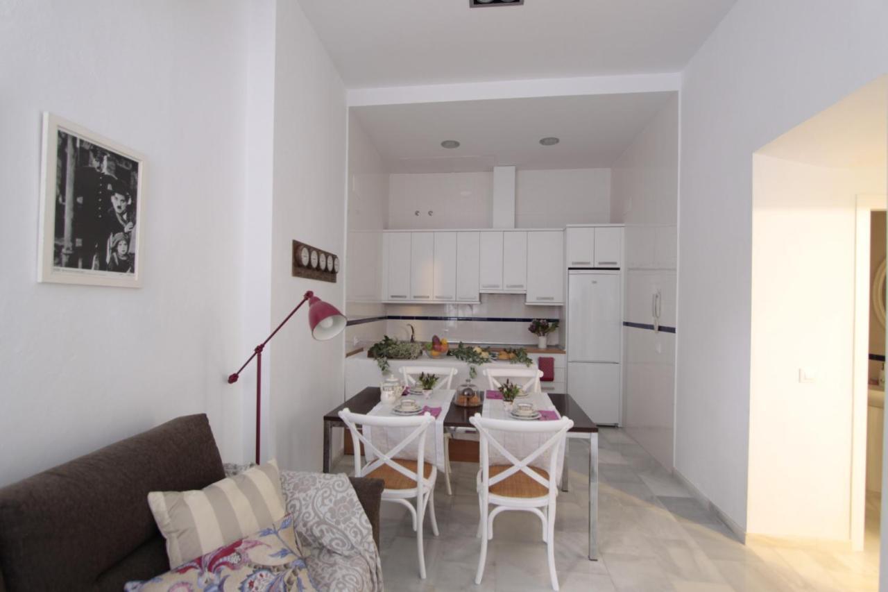 Apartamentos Plaza Pilatos Sevilla Dış mekan fotoğraf